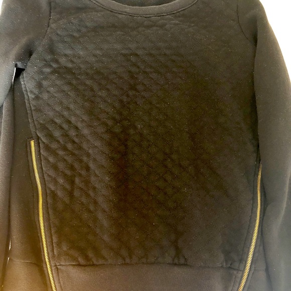 Guess Sweater - Picture 7 of 9